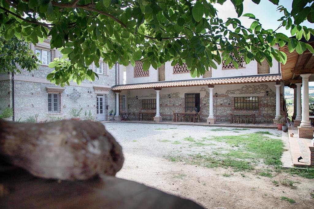 Вилла Don Carlo Agriturismo Di Charme Bio Le Pioppe Экстерьер фото